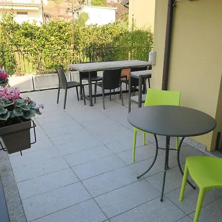 Apartment Comolakesuitewithterrace *